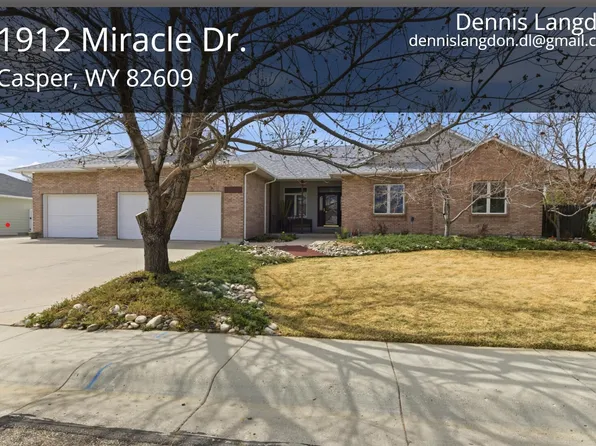 1912 Miracle Dr, Casper, WY 82609