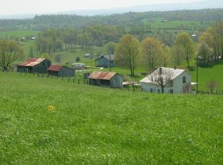 377 Crossover Rd, Ronceverte, WV 24970