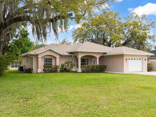 205 SE 5th Avenue, Okeechobee, FL 34974