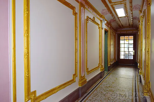 Rented by Compass | media 16