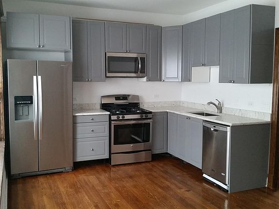 2nd image of 4741 N Hamilton Ave #H1n