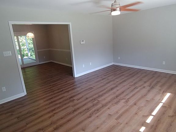 2nd image of 2335 Ellerbe Dr