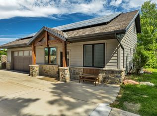 2435 E Lambourne Ave, Millcreek, UT 84109