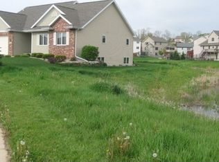 758 Cricket Ln, Middleton, WI 53562