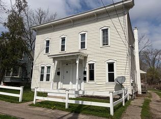 819 10th St NW #3, Grand Rapids, MI 49504