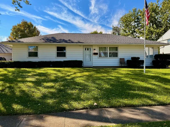 629 Brumbaugh Dr, New Carlisle, OH 45344