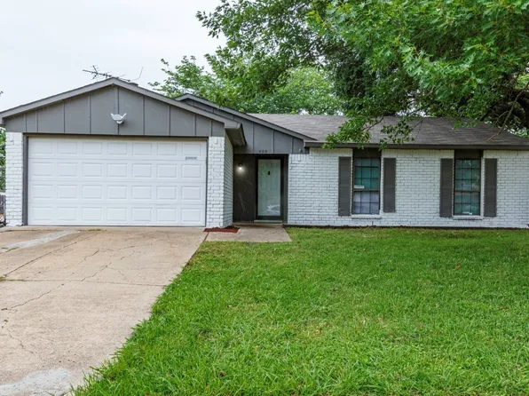 409 Rockcrest Dr, Mesquite, TX 75150