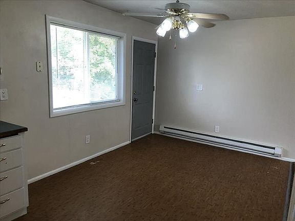3rd image of 627 Neptune Dr