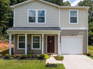 3970 Hemingway Dr NW, Hickory, NC 28601
