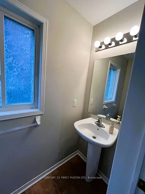 3 bed, $2,950 — Photo 4