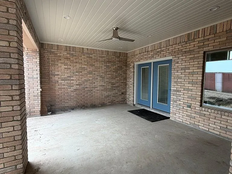 2200 Laredo Rd #10 — Photo 3