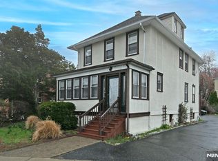 236 Rochelle Ave, Rochelle Park, NJ 07662
