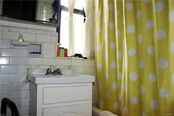 Sold by Keller Williams Realty NYC Group | media 8