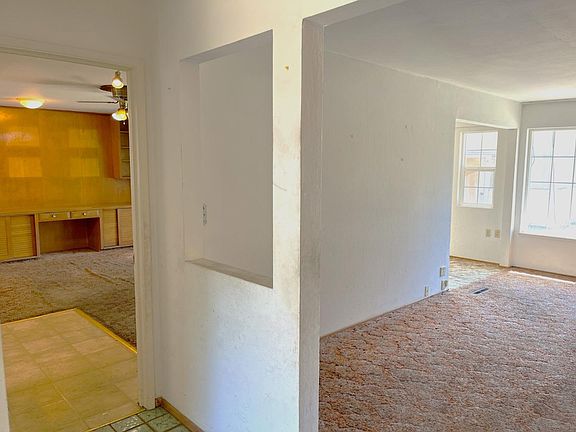 5th image of 1370 McBain Ave