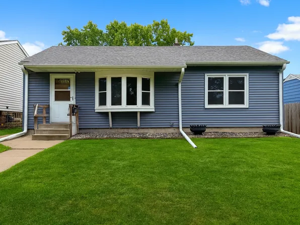 1874 Hoyt Ave E, Saint Paul, MN 55119