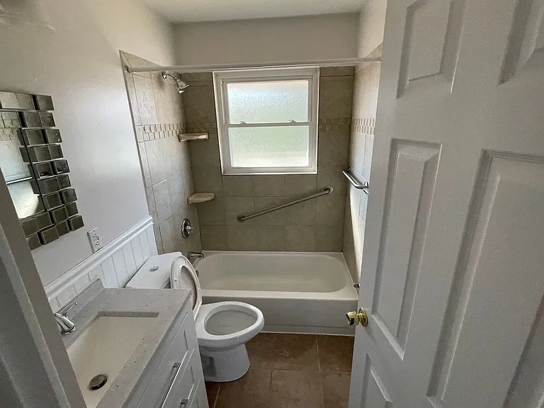 11001 Acton Dr — Photo 8