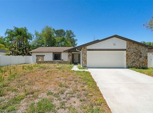 16104 Country Crossing Dr, Tampa, FL 33624