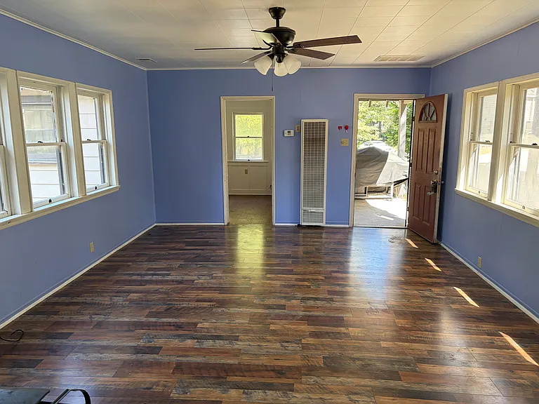 22228 Forest Dr — Photo 5