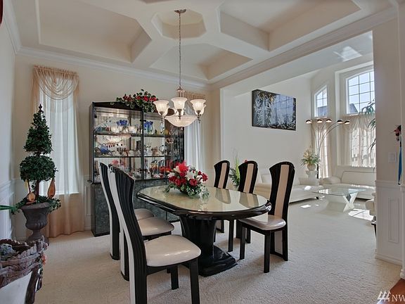 5th image of 11810 SE 240th Pl