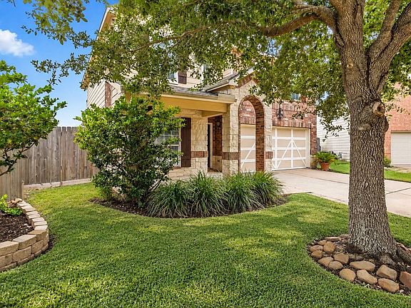 3rd image of 26506 Marble Point Ln
