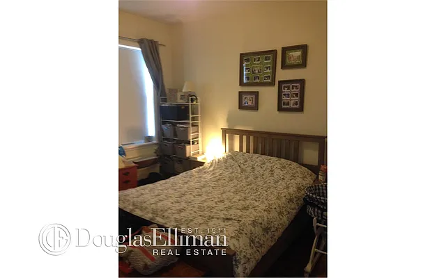 Rented by Douglas Elliman | media 23