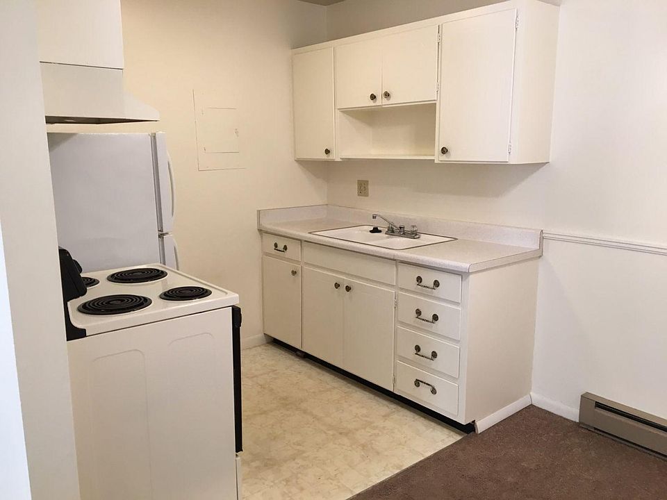 2nd image of 3600 Hillsboro Pike APT H7