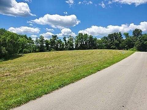 2nd image of Riegel Ridge Rd