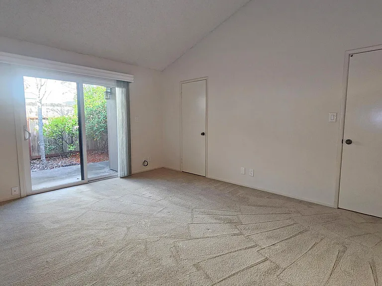 4326 Fair Oaks Blvd — Photo 29