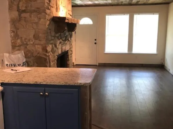 306 Ash St, Keene, TX 76059