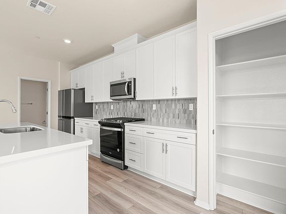 5th image of 40198 Birchfield Dr #A