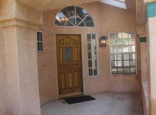 566 Innwood Rd, Simi Valley, CA 93065