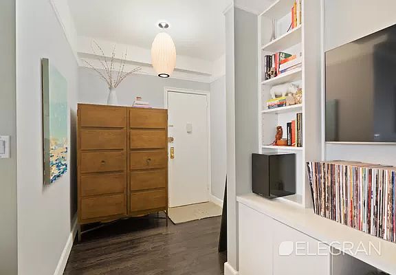 5th image of 24 5th Ave APT 1023