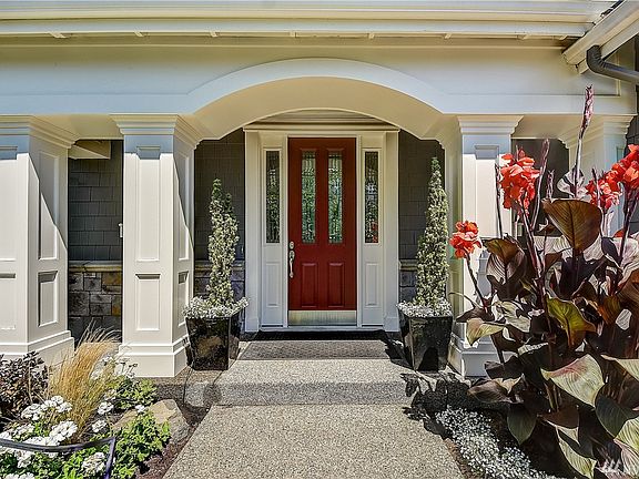 2nd image of 17416 NE 119th Way