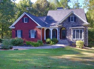 7045 Bannister Rd, Cumming, GA 30028