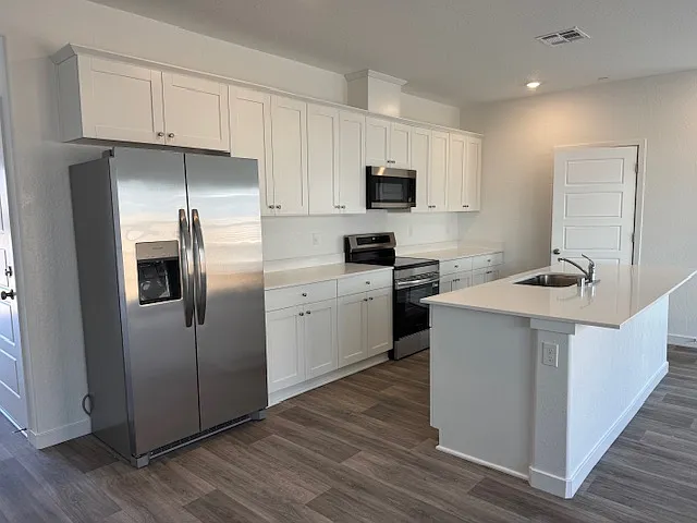 3272 Amistad Ave — Photo 5