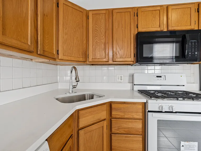 4143 Ridge Ave #3 — Photo 1