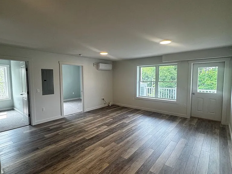 4 Gordon Ln — Photo 23