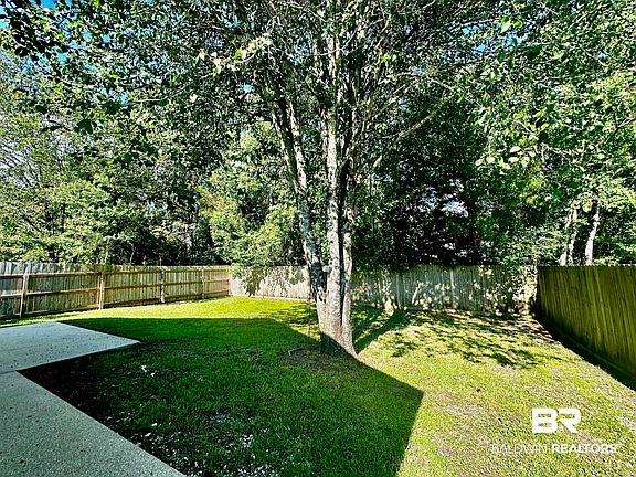 4th image of 9090 Bay Pines Rd