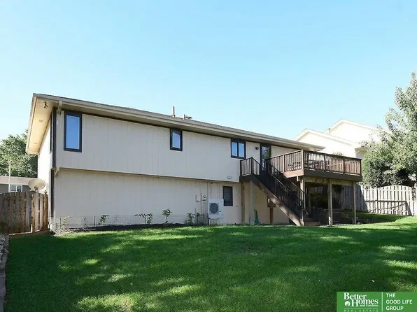 15524 Leavenworth St, Omaha, NE 68154