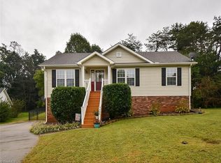 105 Springhouse Farm Ct, Winston Salem, NC 27107