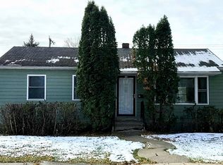 711 10th St, International Falls, MN 56649