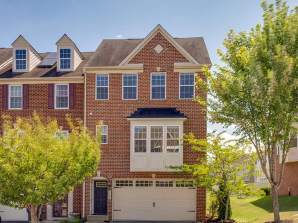 3223 Careysbrook Ct, Waldorf, MD 20601