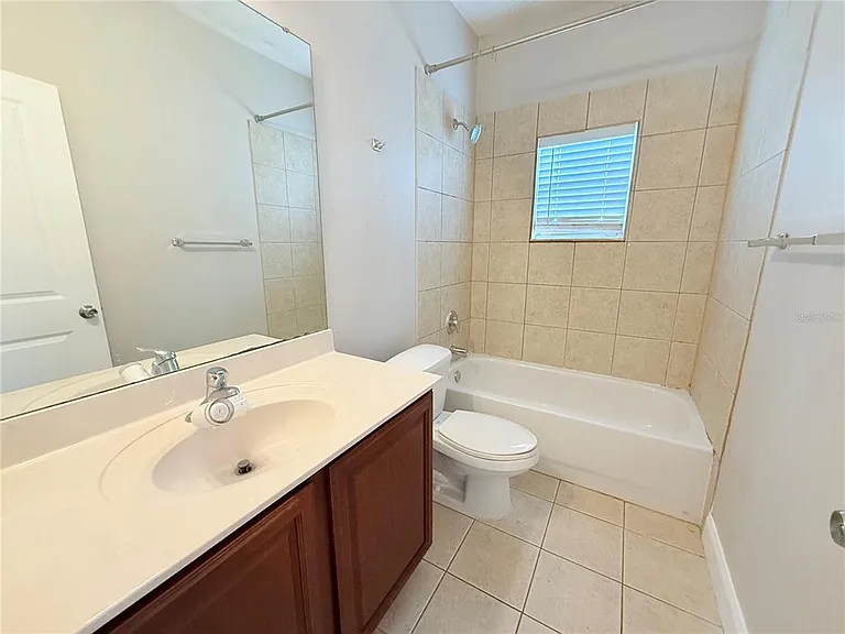 1105 Minnesota Ave #5 — Photo 15