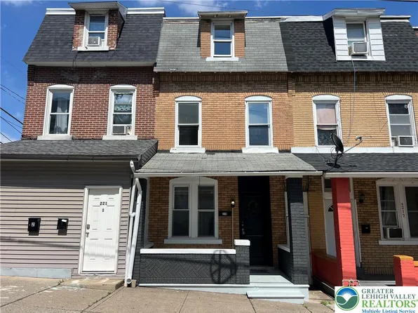 219 N Penn St, Allentown, PA 18102