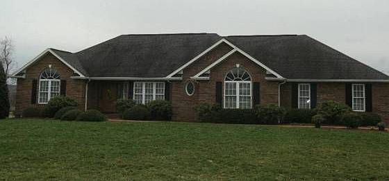 1st image of 420 Fisher Dr