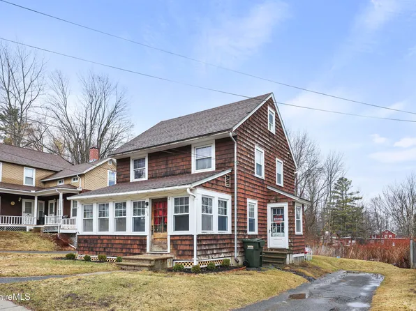 68 Church St, Hinsdale, MA 01235