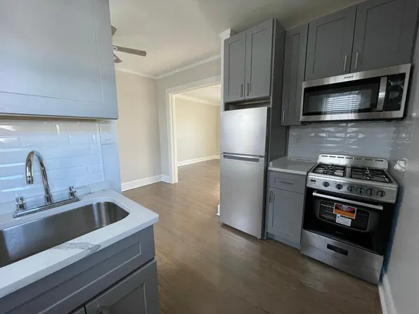 2510 W Thorndale Ave #3, Chicago, IL 60659