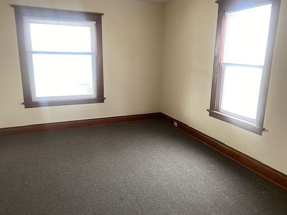 4th image of 21-25 5th St #21