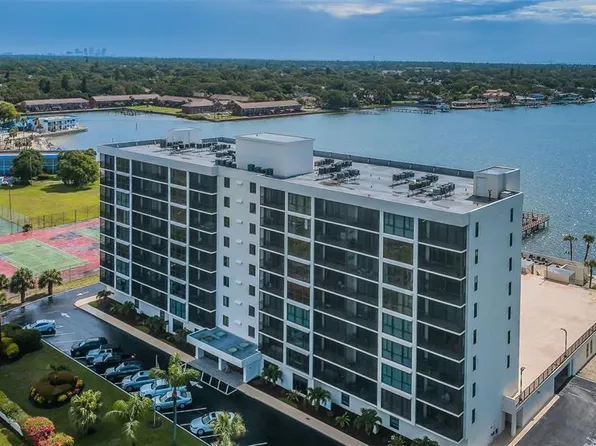 7100 Sunshine Skyway Ln S APT 608, Saint Petersburg, FL 33711