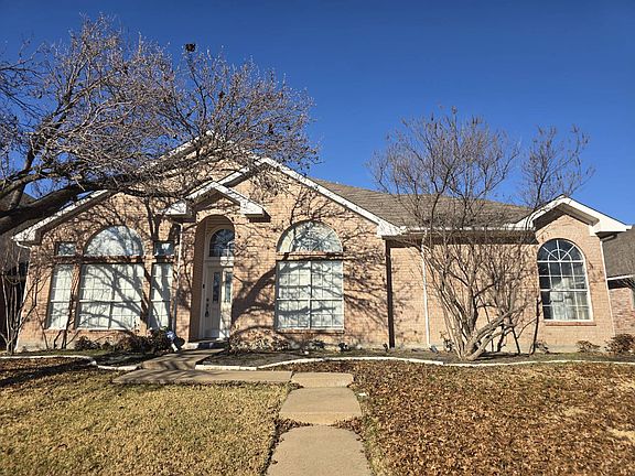 3rd image of 2117 Alto Ave